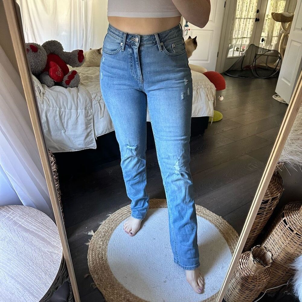 Rachel Parcell Women’s 26 High Rise Girlfriend Destroy Jeans